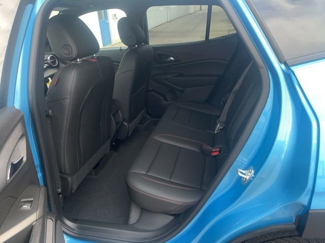 New 2025 Chevrolet Trax RS w/ Sunroof Package image 13