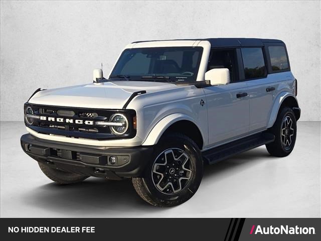 New 2026 Ford Bronco Outer Banks AWD/4WD image 1