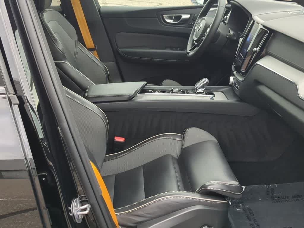 Certified 2024 Volvo XC60 T8 Polestar w/ Protection Package Premier AWD/4WD image 20