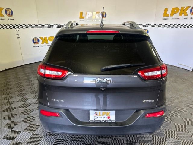 Used 2017 Jeep Cherokee Latitude w/ True North Edition AWD/4WD image 7