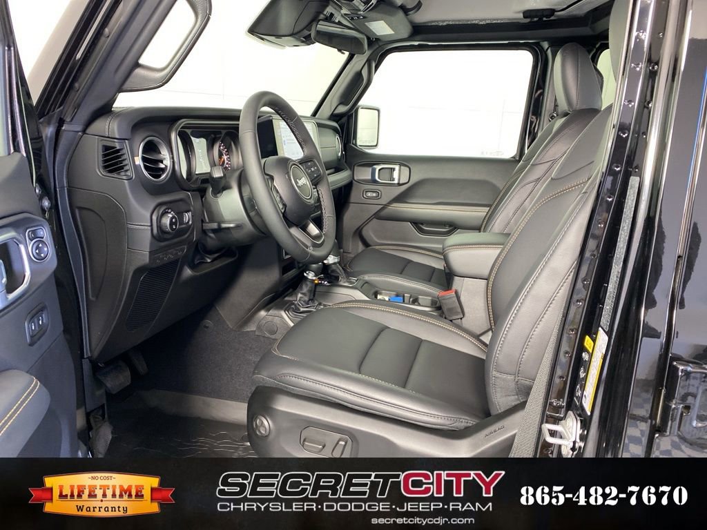 New 2026 Jeep Gladiator Sport AWD/4WD image 11
