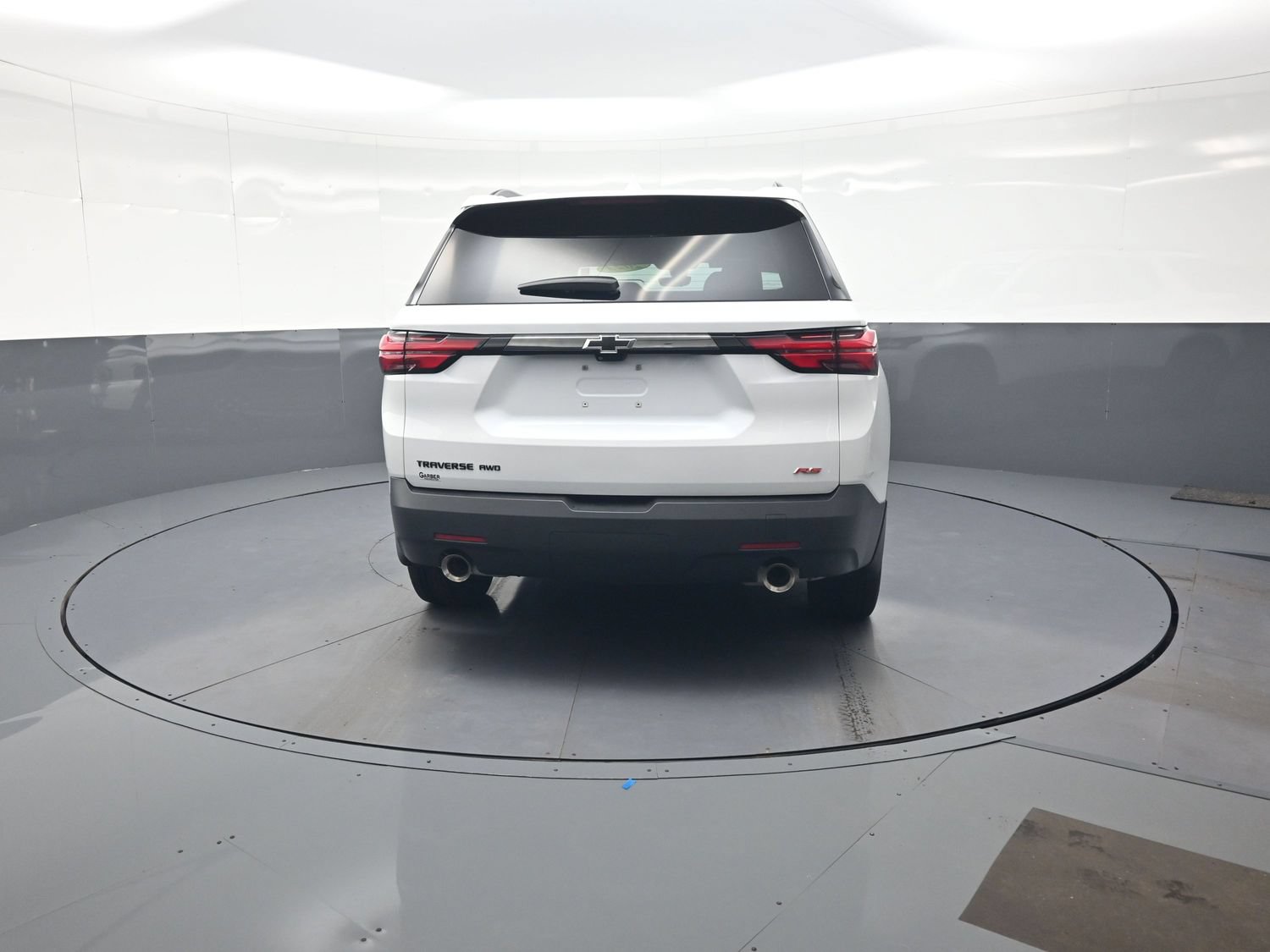 Used 2023 Chevrolet Traverse RS AWD/4WD image 4