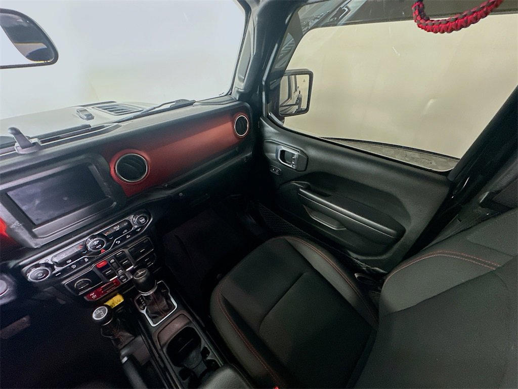 Used 2020 Jeep Gladiator Rubicon w/ LED Lighting Group image 11