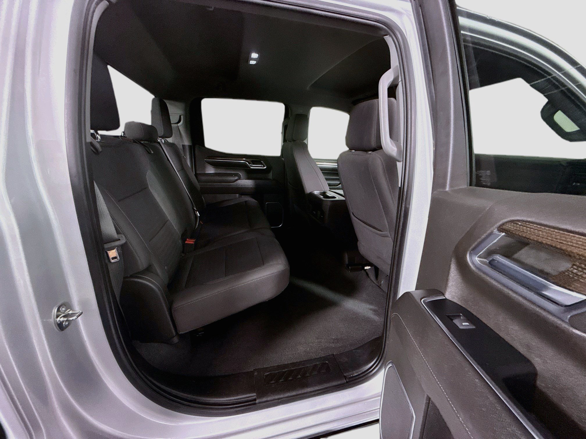 Used 2022 Chevrolet Silverado 1500 LT RWD image 27