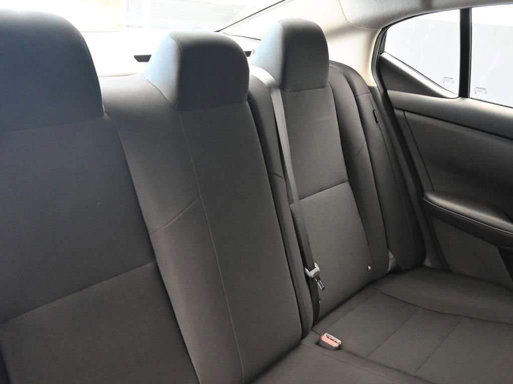 Used 2025 Nissan Sentra S image 14