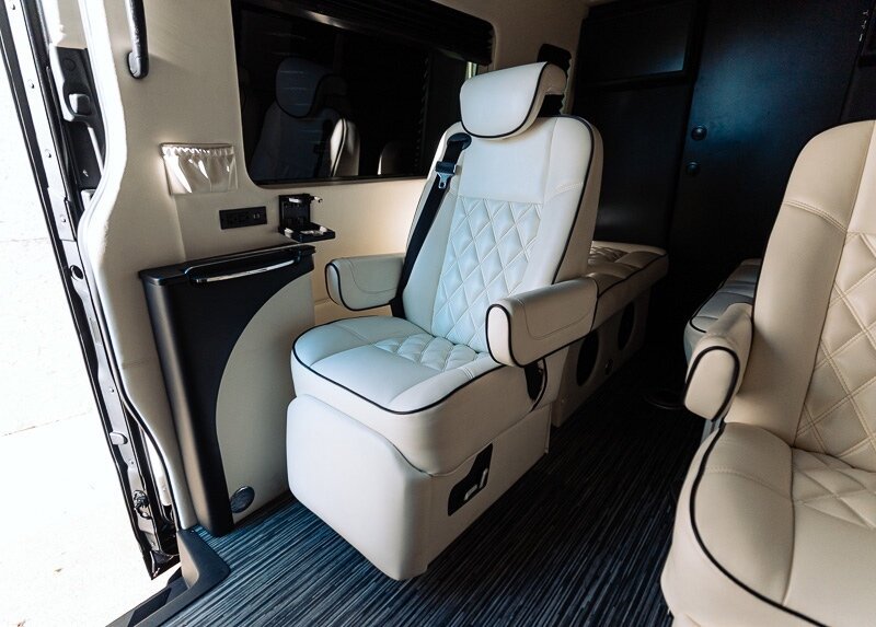 Used 2022 Mercedes-Benz Sprinter 3500 image 25