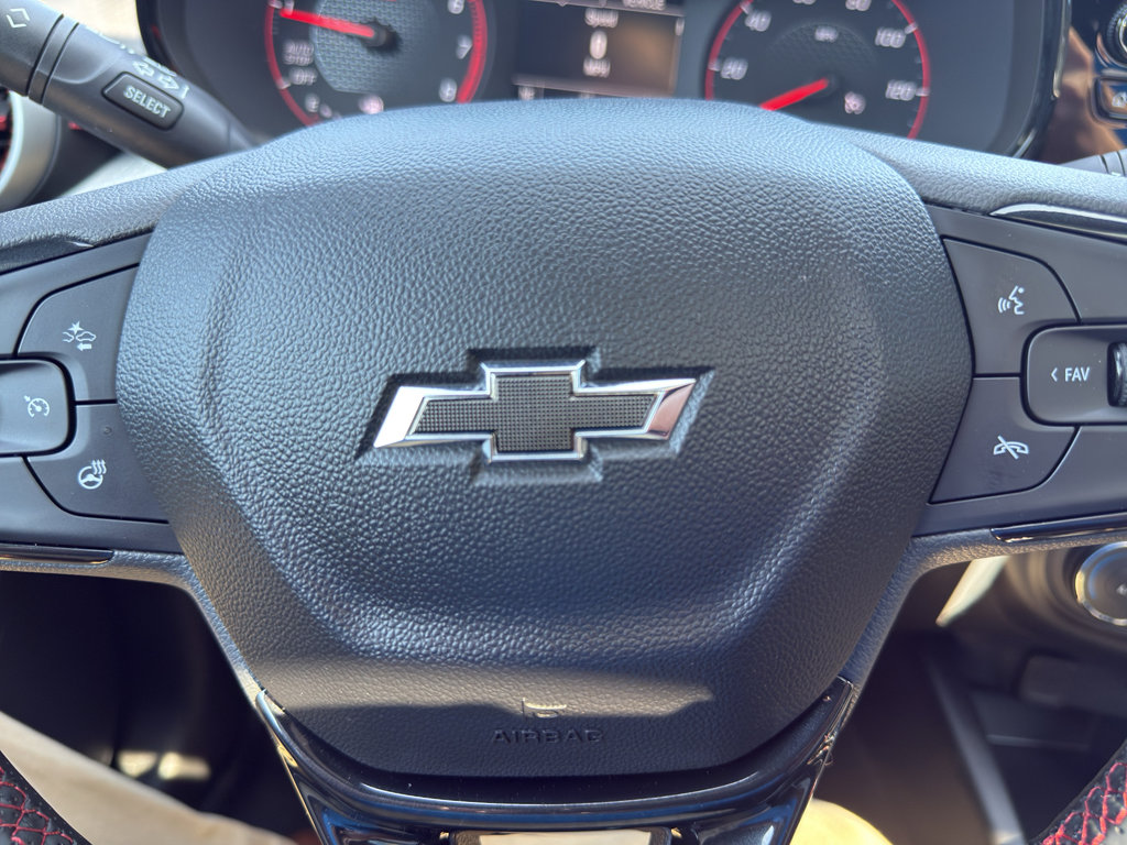 New 2026 Chevrolet Trax RS w/ Sunroof Package image 18