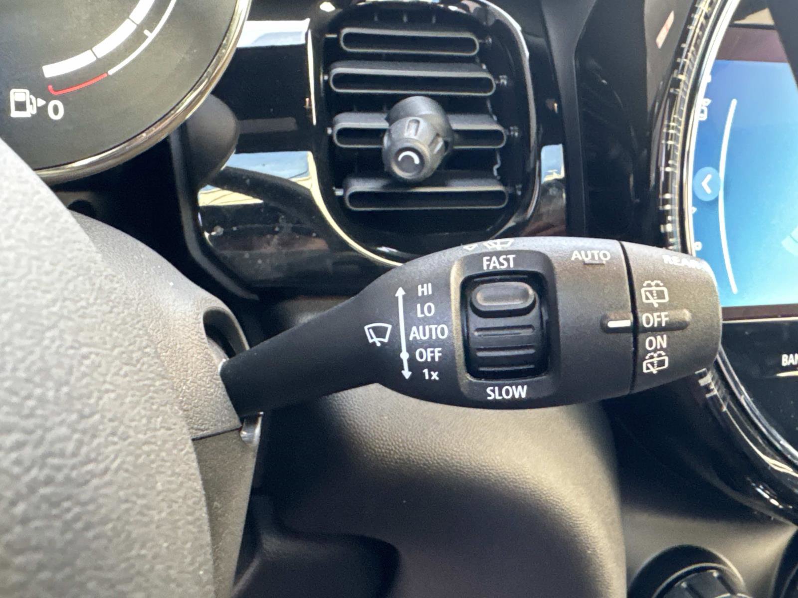 Certified 2023 MINI Cooper S w/ Signature Upholstery Package image 22