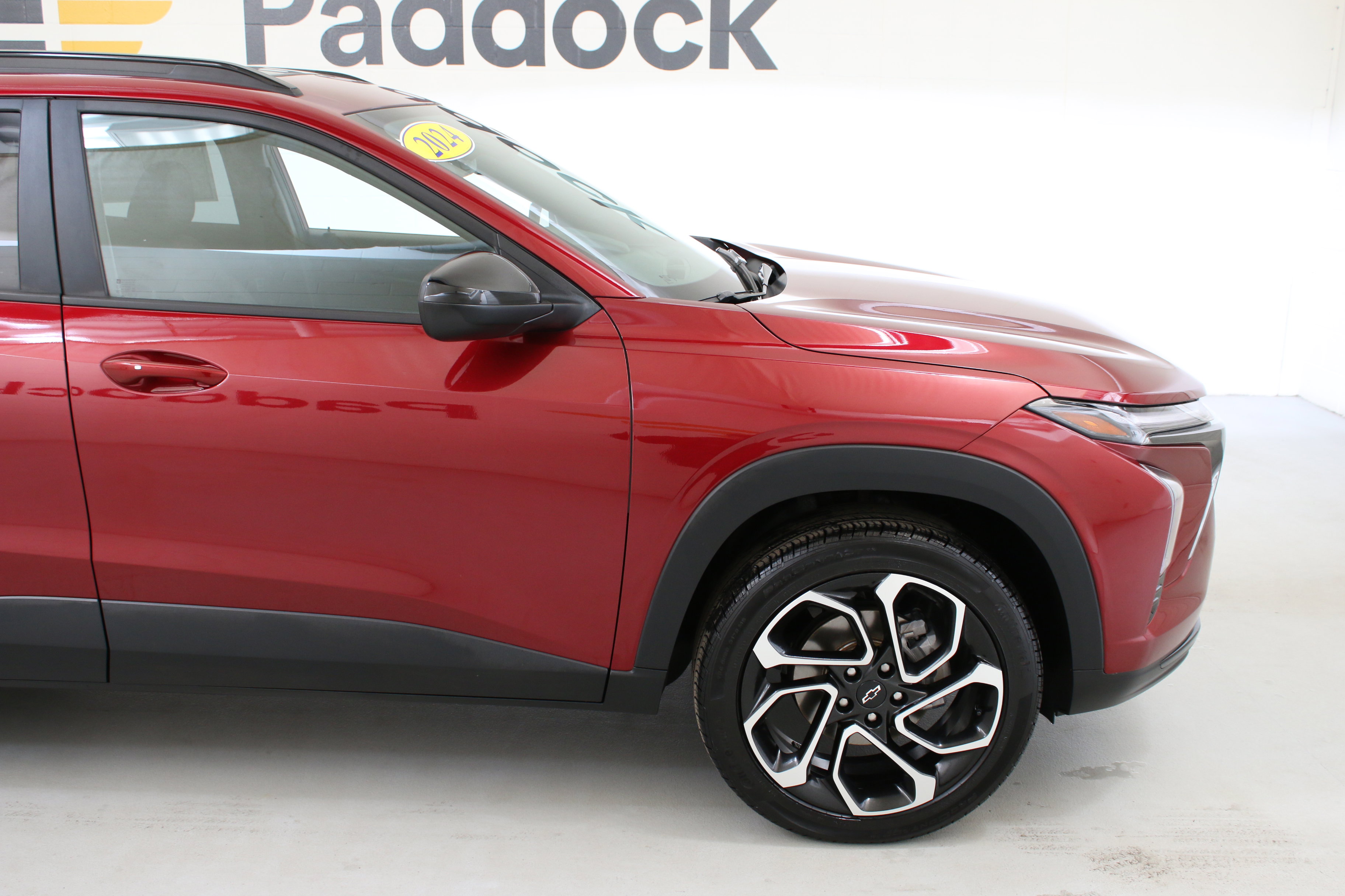 Used 2024 Chevrolet Trax RS w/ Sunroof Package image 10