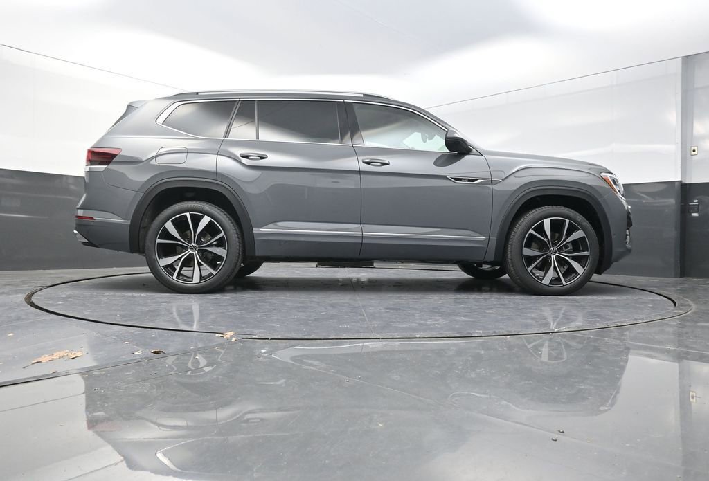 New 2026 Volkswagen Atlas SEL Premium R-Line image 28
