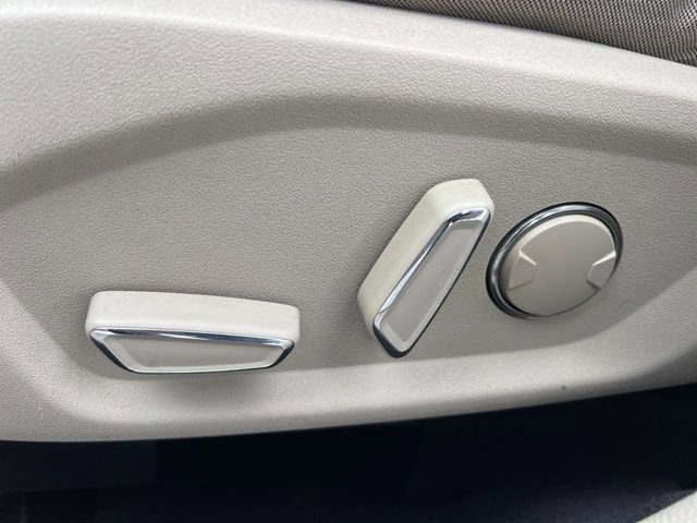 Used 2017 Ford Fusion SE image 27