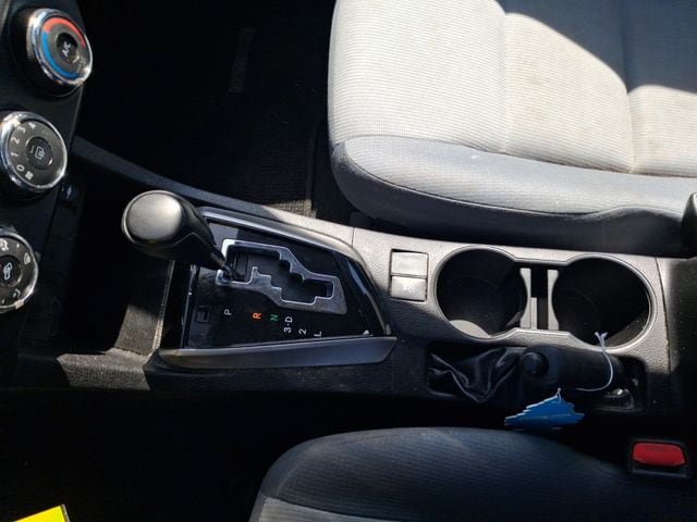 Used 2014 Toyota Corolla L FWD image 21