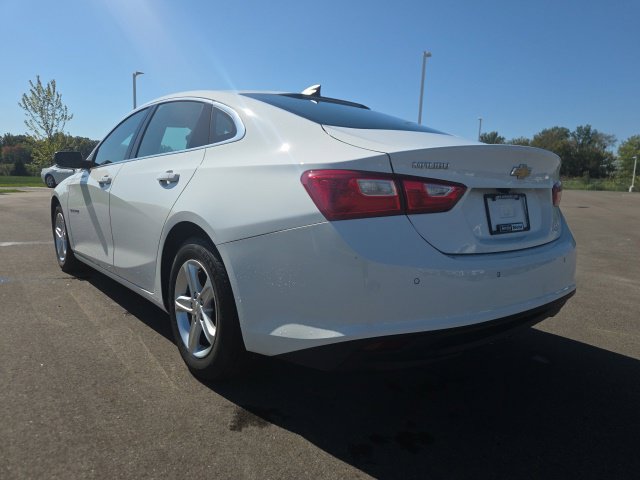 Used 2023 Chevrolet Malibu LS w/ Driver Confidence Package FWD image 10