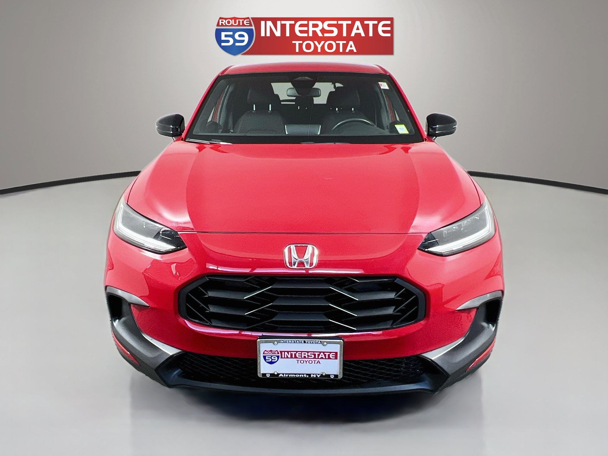Used 2025 Honda HR-V Sport image 2