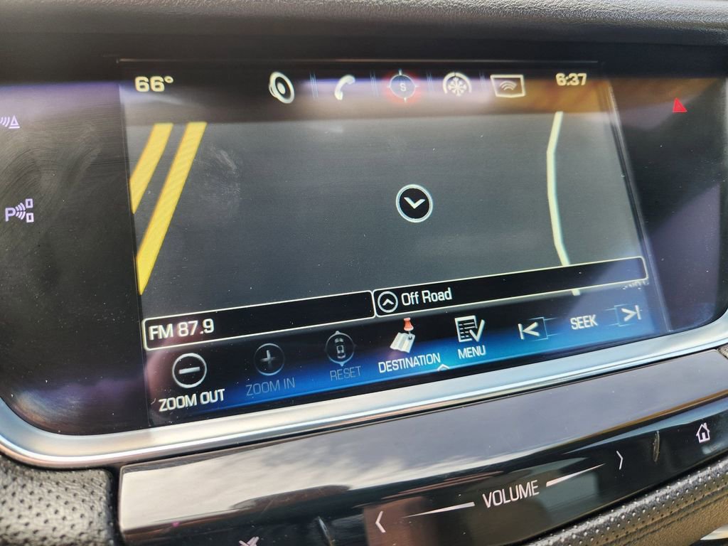 Used 2018 Cadillac XT5 Premium Luxury w/ Driver Assist Package AWD/4WD image 15