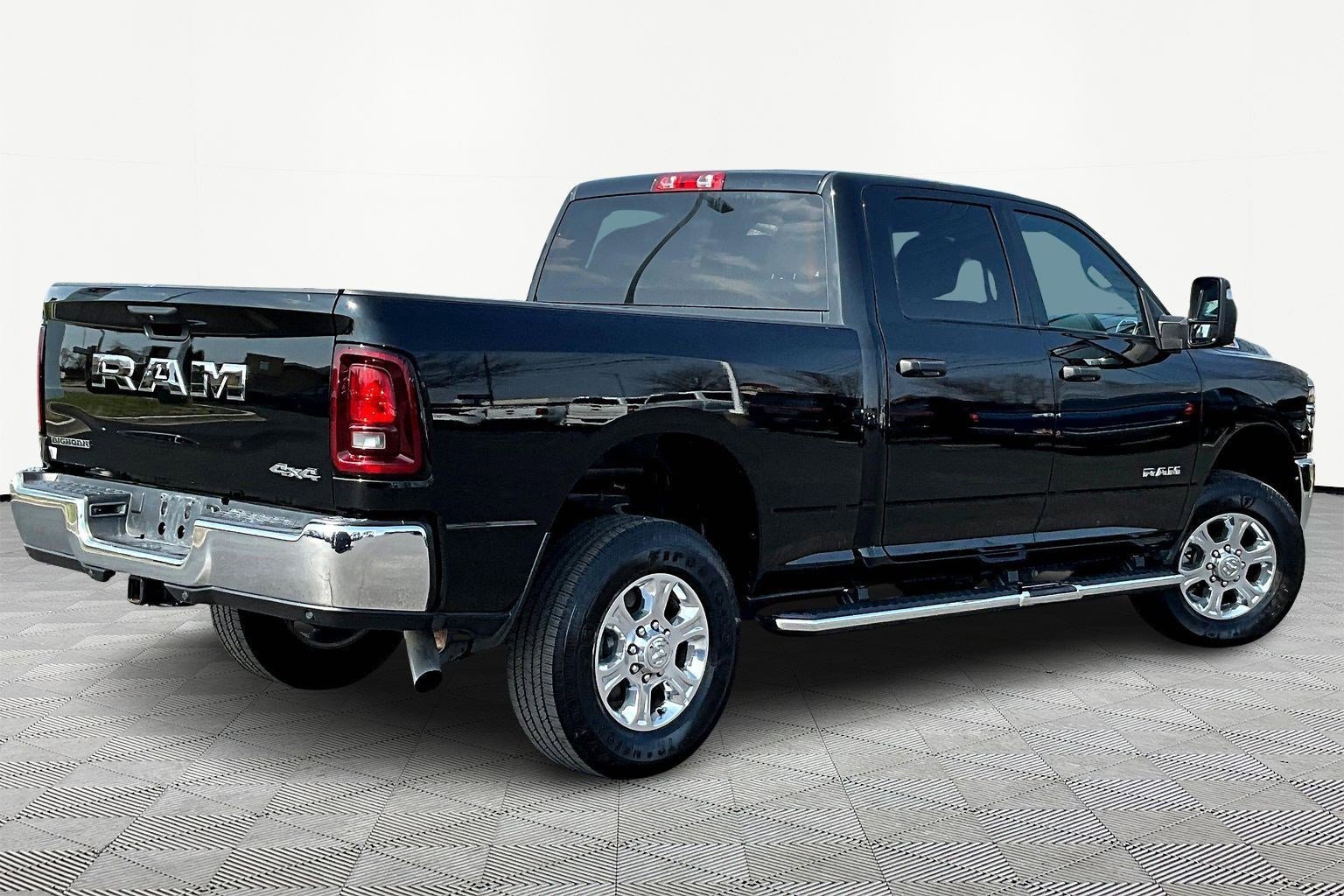 Used 2025 RAM 2500 Big Horn image 6