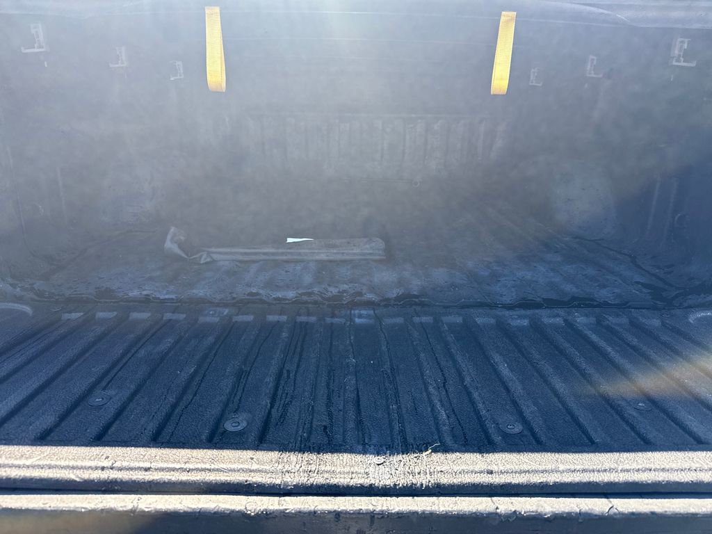 Used 2015 Chevrolet Silverado 1500 LT w/ LT Convenience Package AWD/4WD image 29