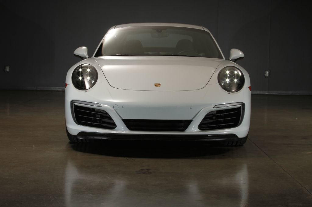 Used 2017 Porsche 911 Carrera image 4