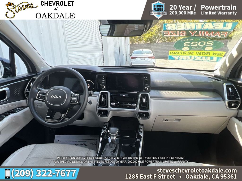 Used 2023 Kia Sorento SX AWD/4WD image 25