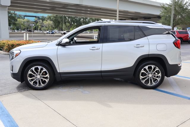 Used 2020 GMC Terrain SLT w/ GMC Pro Grade Package AWD/4WD image 4