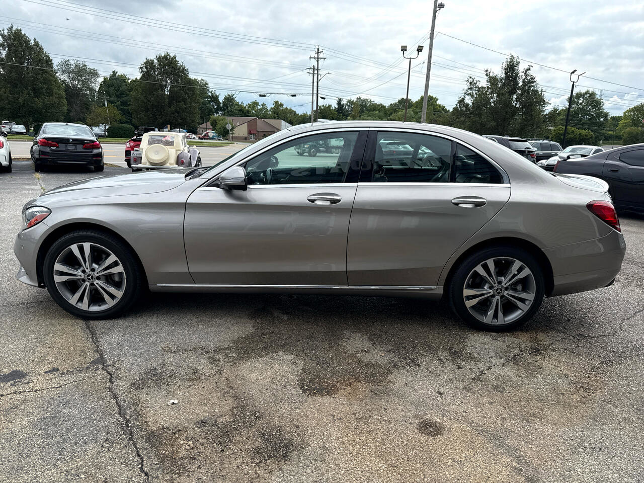 Used 2020 Mercedes-Benz C 300 4MATIC Sedan w/ Premium Package image 11