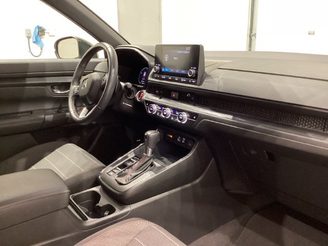 Used 2023 Honda CR-V Sport image 16
