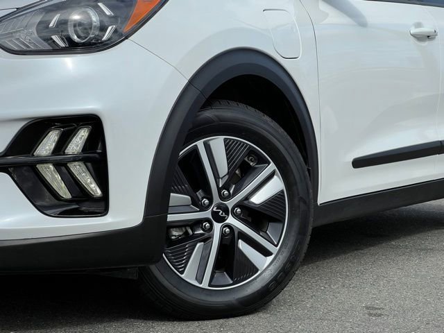 Certified 2022 Kia Niro EX Premium FWD image 2