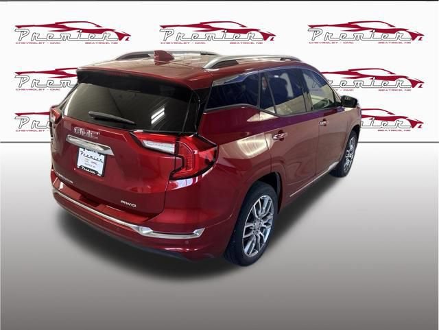 Used 2023 GMC Terrain Denali w/ Denali Premium Package AWD/4WD image 7
