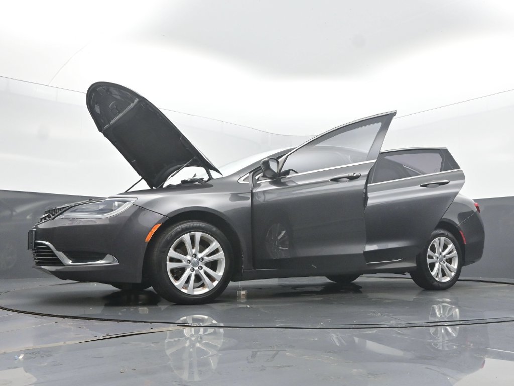 Used 2015 Chrysler 200 Limited w/ Convenience Group FWD image 63
