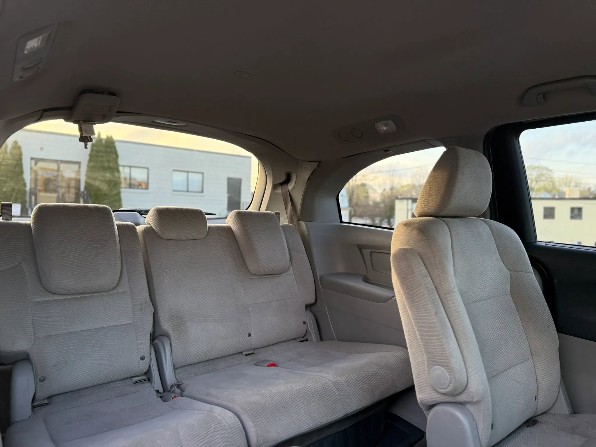 Used 2013 Honda Odyssey LX image 18