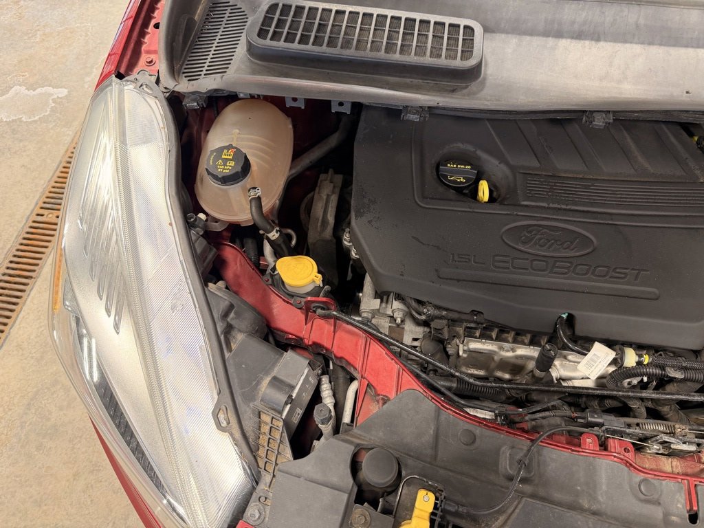 Used 2017 Ford Escape SE w/ Equipment Group 201A image 41