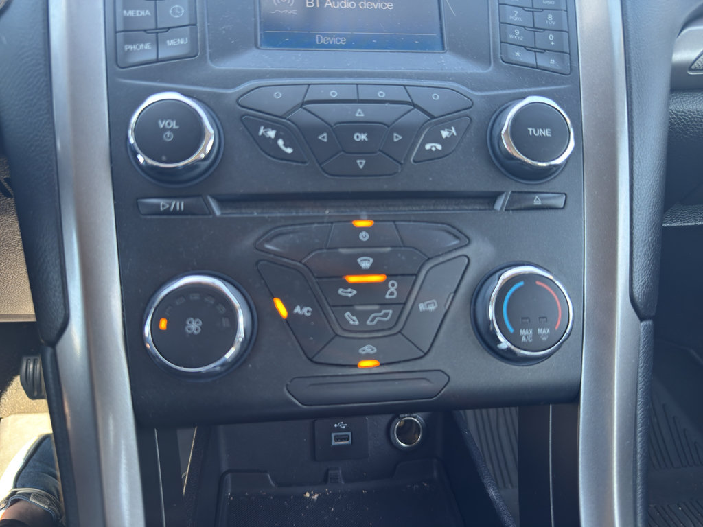 Used 2017 Ford Fusion S FWD image 8