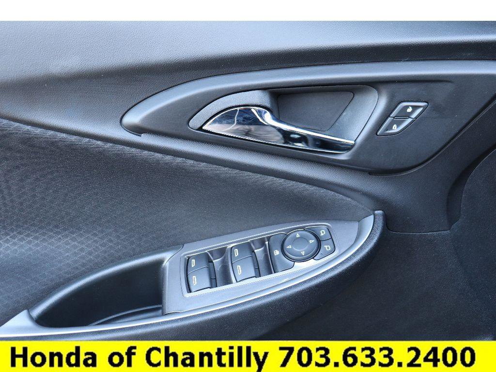 Used 2024 Chevrolet Malibu RS image 21