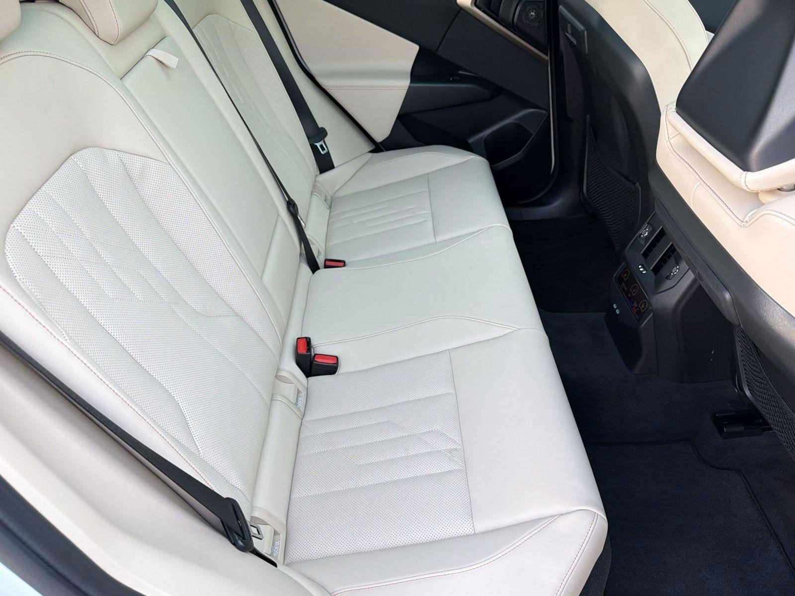Used 2025 BMW X3 xDrive30i w/ Premium Package AWD/4WD image 28