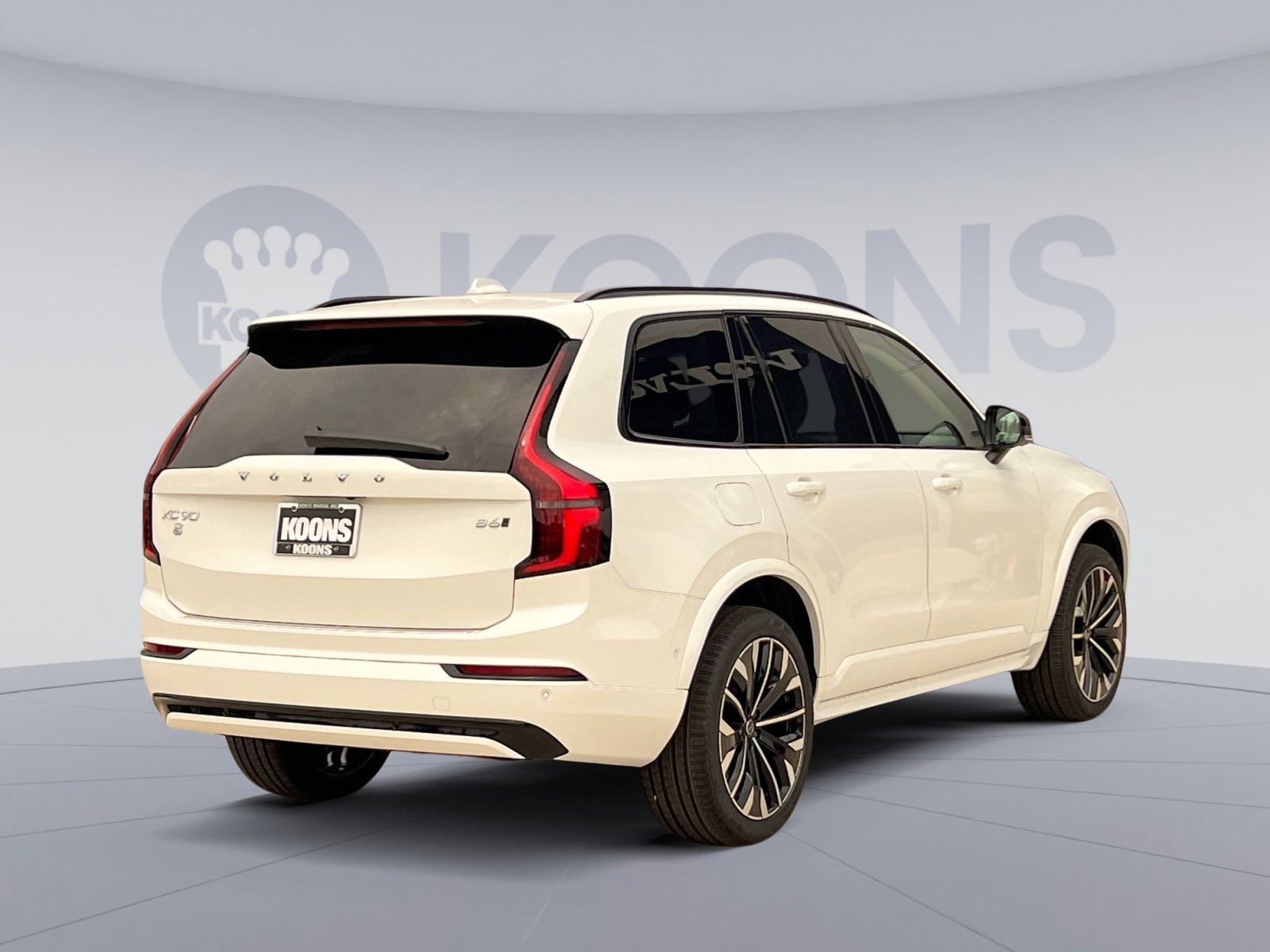 New 2026 Volvo XC90 B6 Ultra w/ Protection Package Premier image 7
