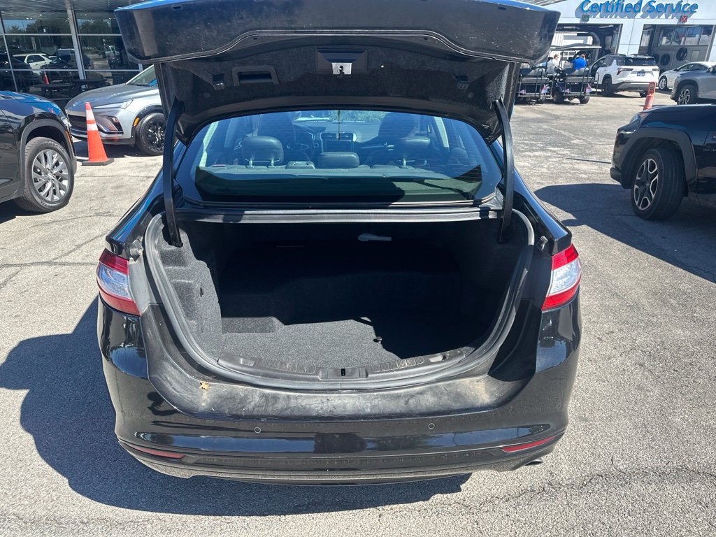 Used 2015 Ford Fusion Titanium FWD image 4