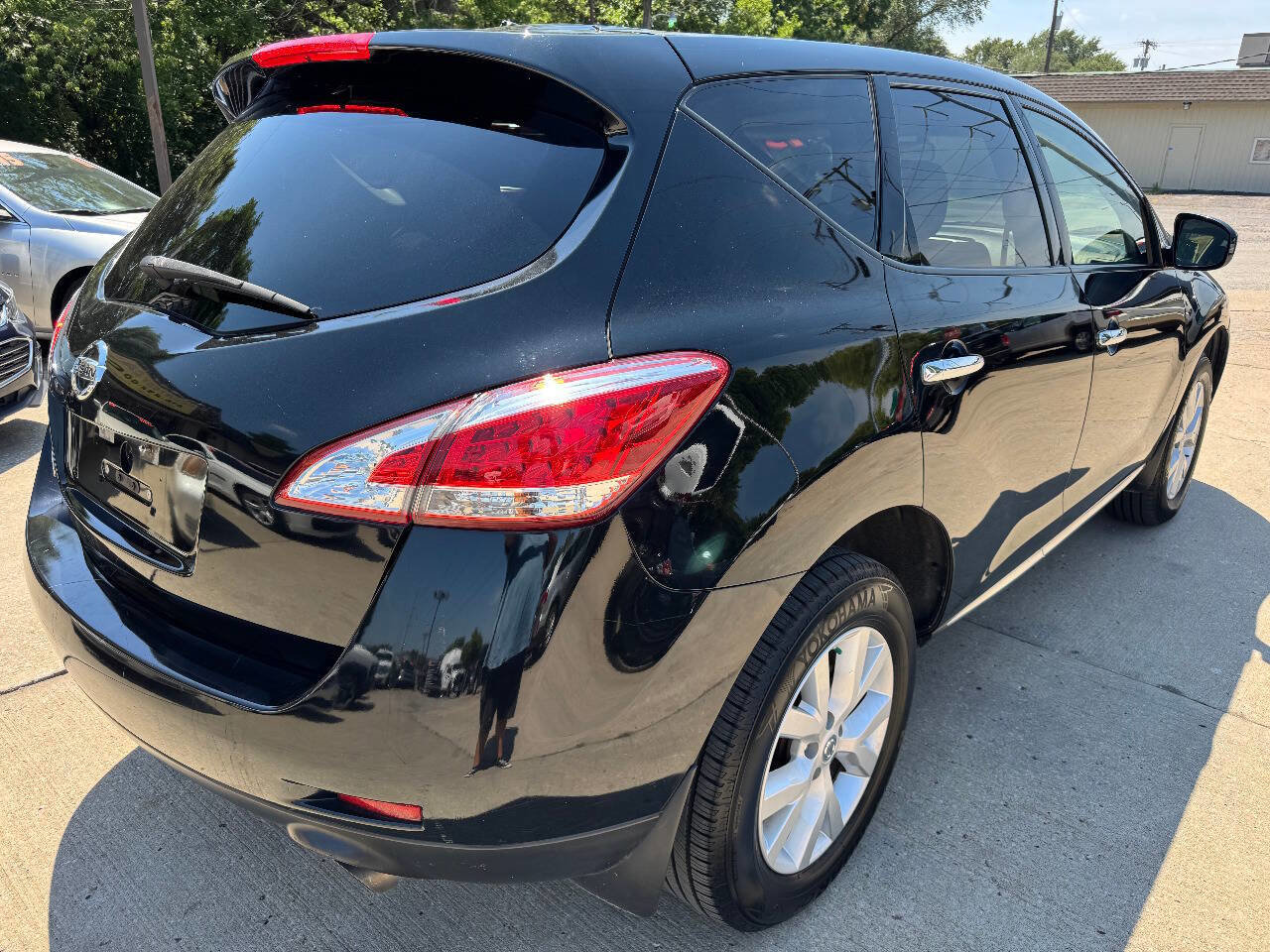 Used 2013 Nissan Murano S image 7
