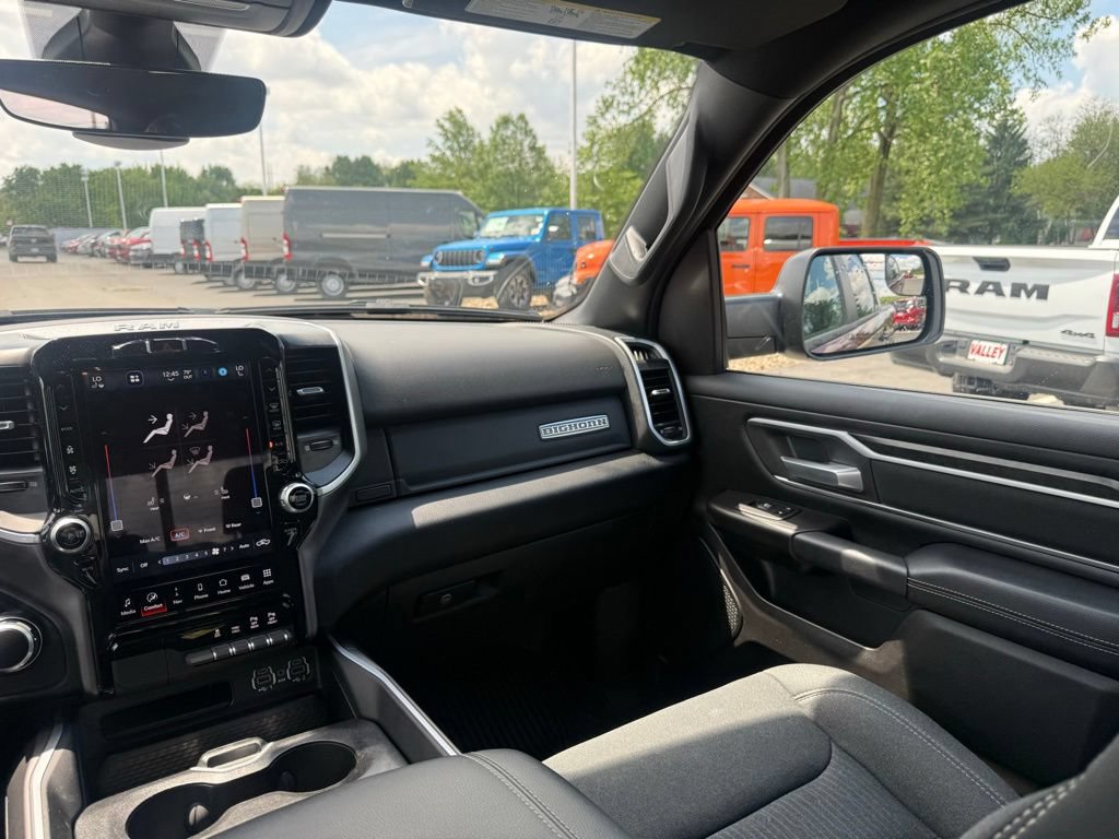 Used 2023 RAM 1500 Big Horn AWD/4WD image 38