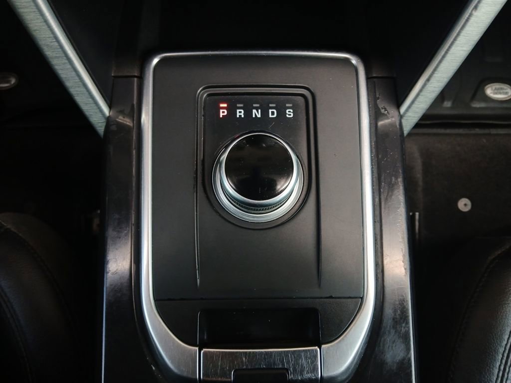 Used 2019 Land Rover Discovery Sport HSE AWD/4WD image 10