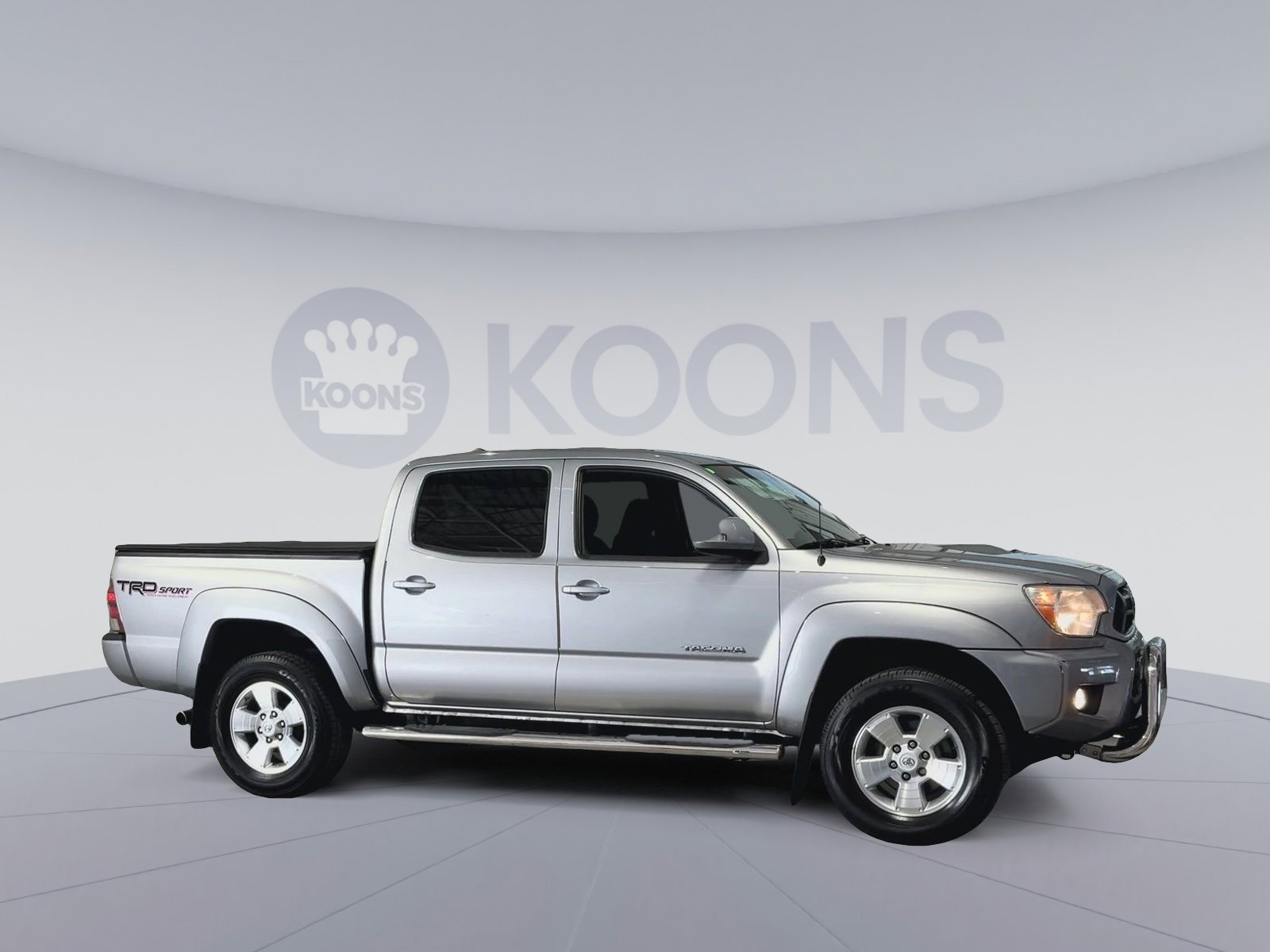 Used 2014 Toyota Tacoma PreRunner w/ TRD Sport Package image 4