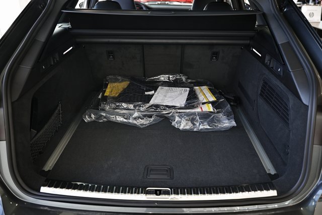 New 2025 Audi RS 6 performance image 33