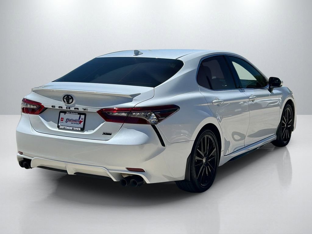Used 2024 Toyota Camry XSE FWD image 6
