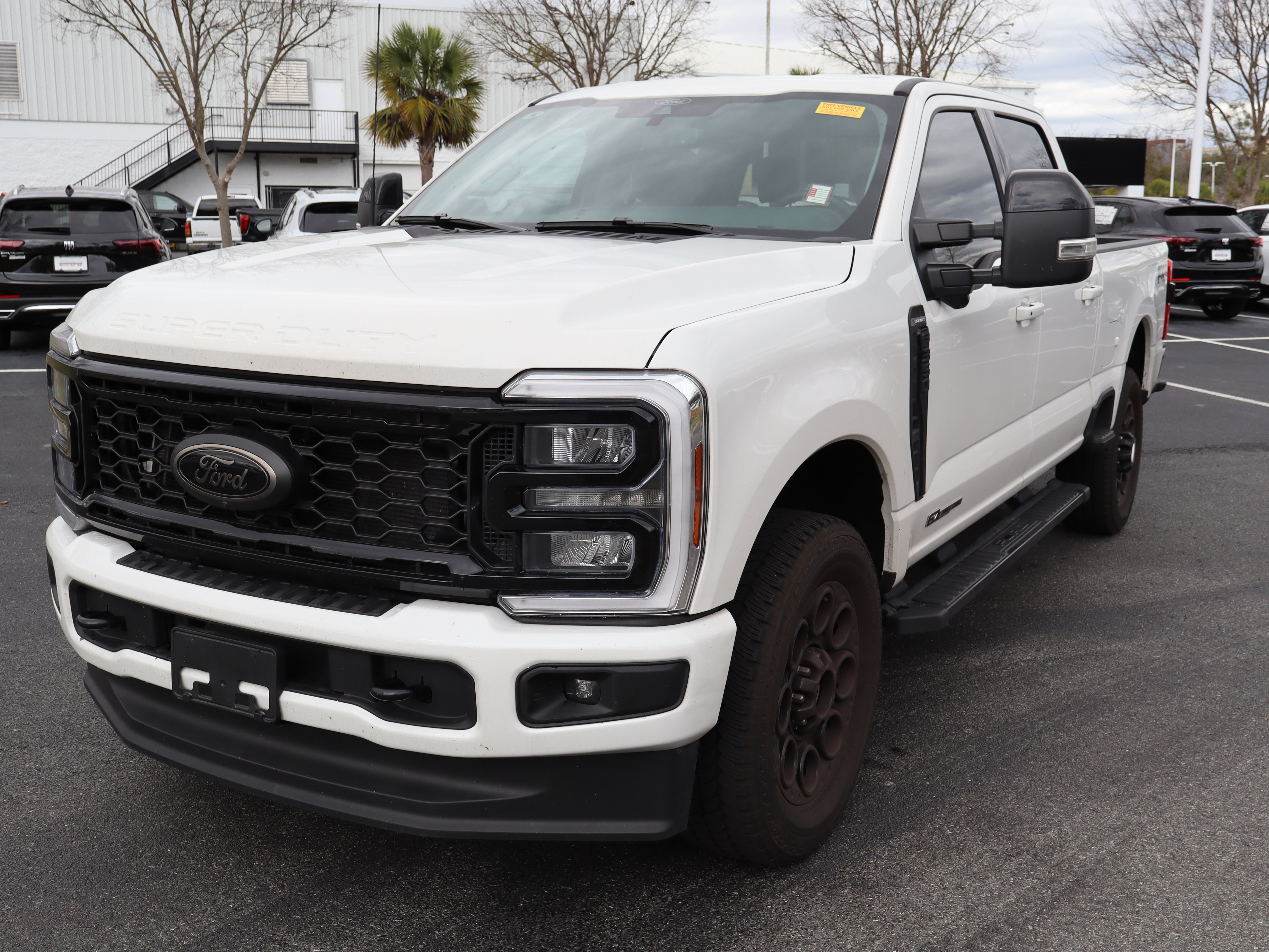 Used 2025 Ford F350 Lariat w/ Black Appearance Package image 20