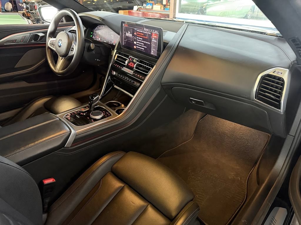 Used 2025 BMW 840i xDrive Coupe AWD/4WD image 12