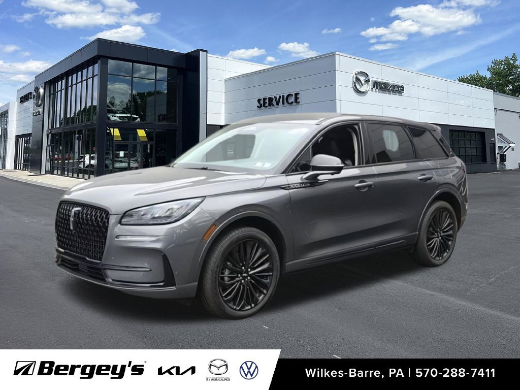 Used 2023 Lincoln Corsair AWD w/ Equipment Group 101A image 5