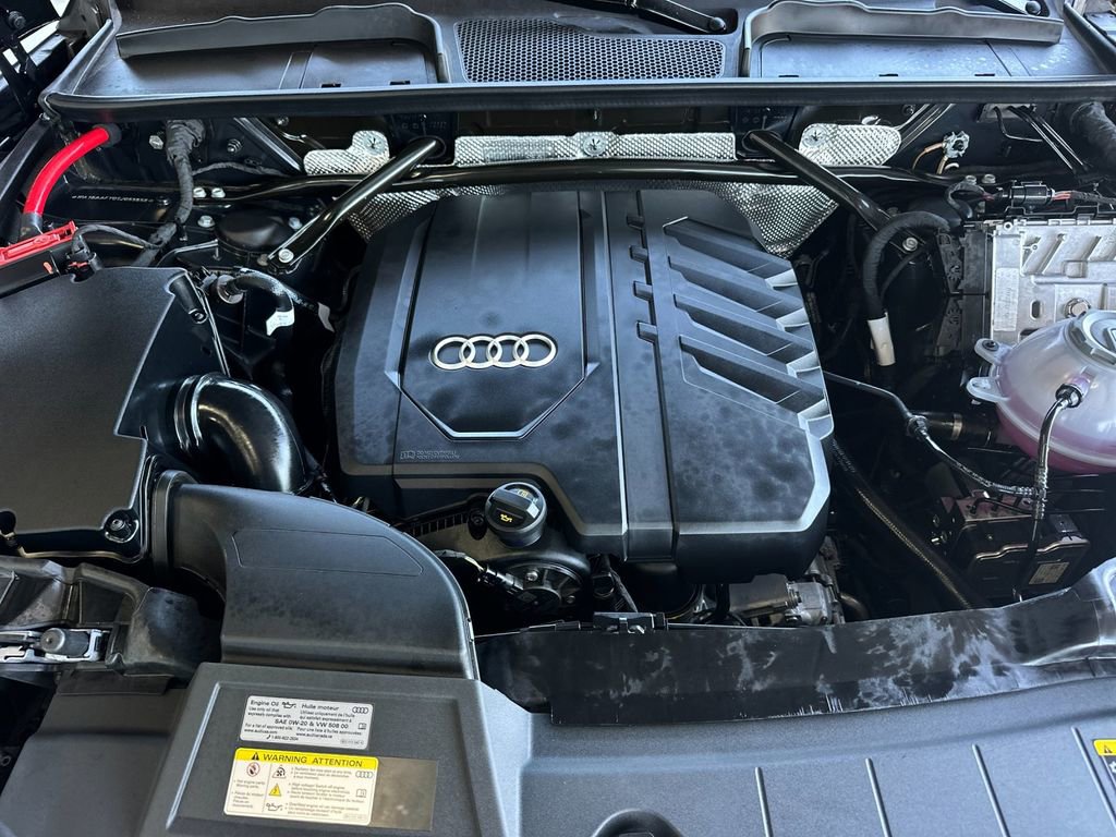 Used 2025 Audi Q5 Prestige w/ Prestige Package image 29