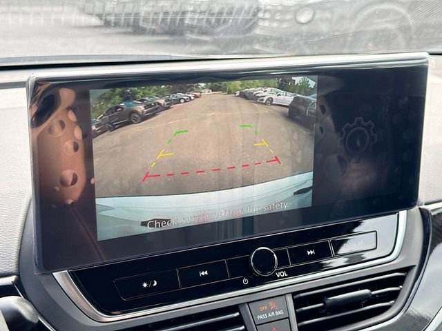 New 2025 Nissan Altima 2.5 SR w/ SR Premium Package image 9