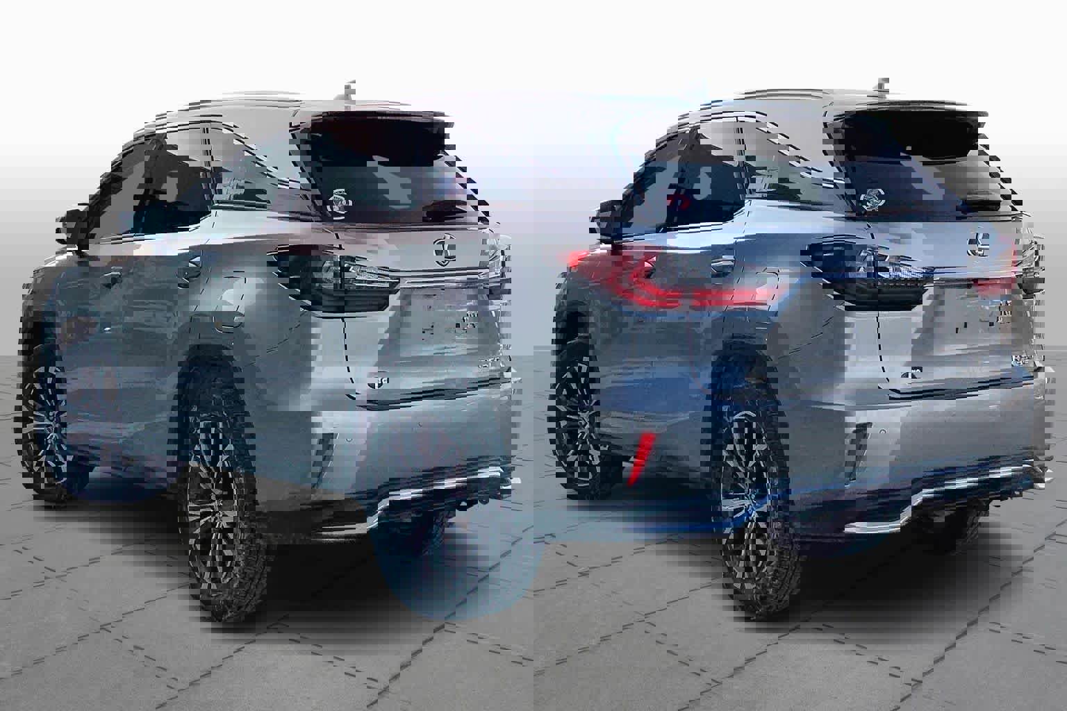 Used 2020 Lexus RX 350L Premium w/ Premium Package image 12