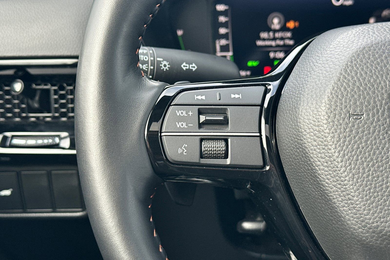 Certified 2026 Honda CR-V Sport Touring image 29