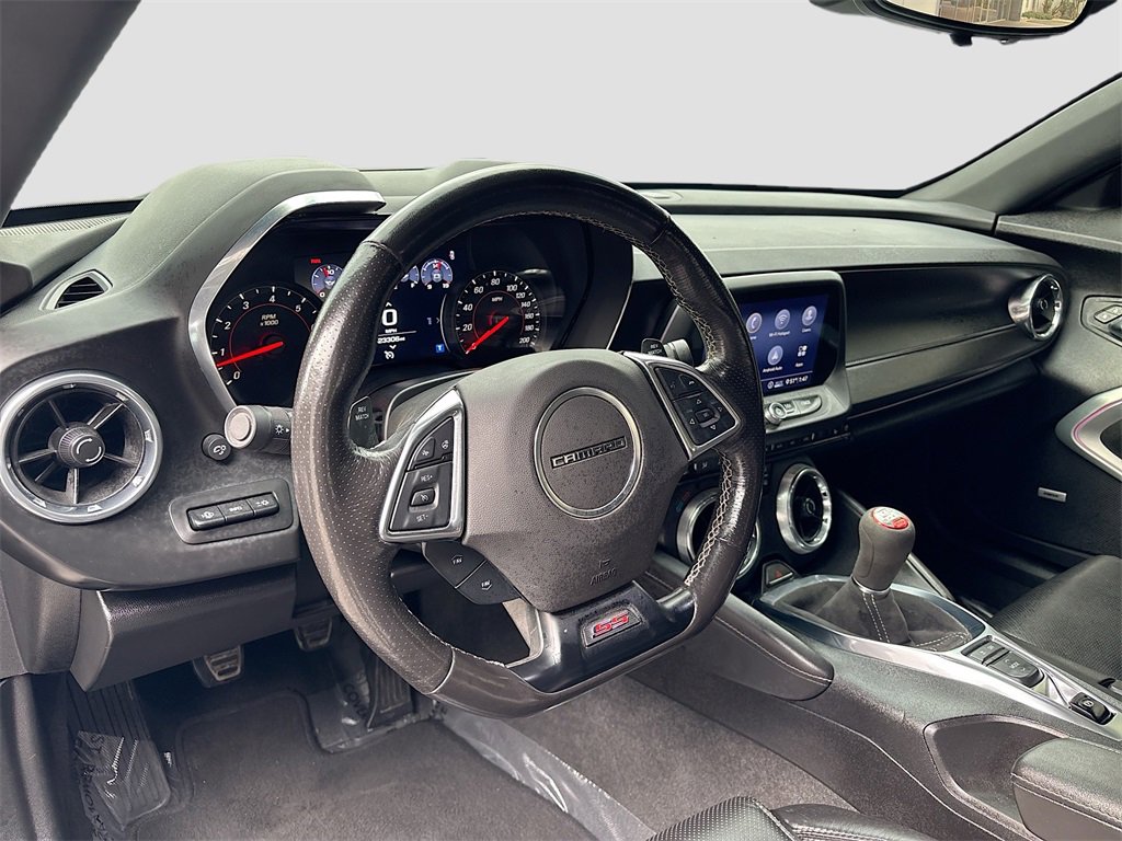 Used 2020 Chevrolet Camaro SS image 9
